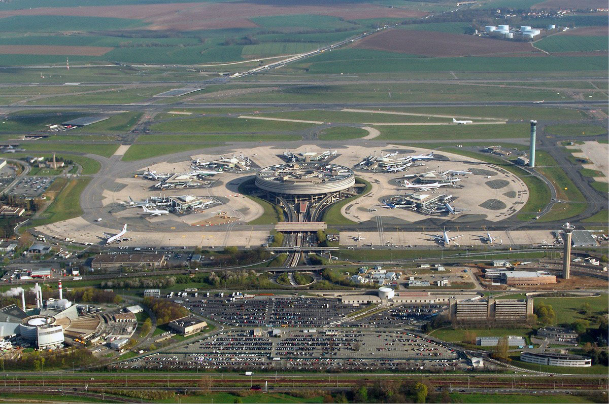 Сharles Gaulle Airport main