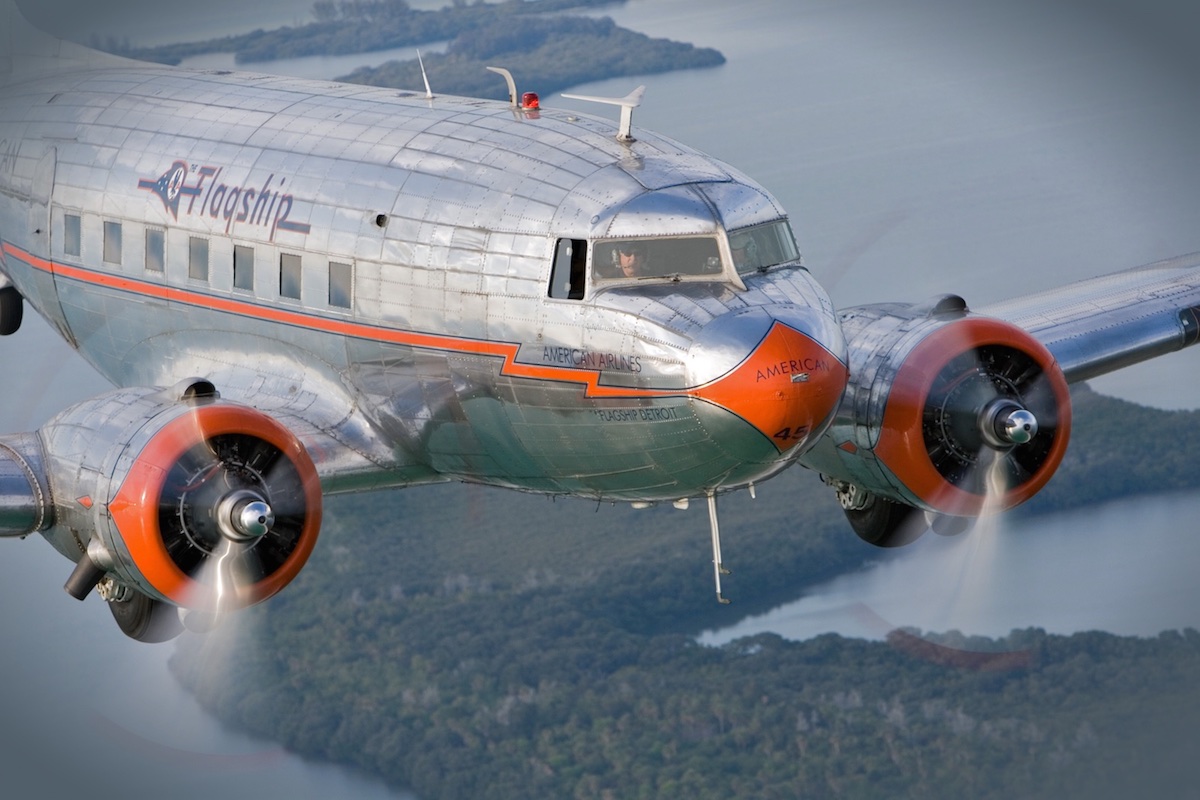 DC-3 American Airlines